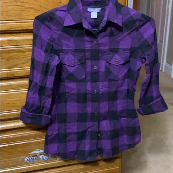 dELiA*s Tops - Dalias button front shirt